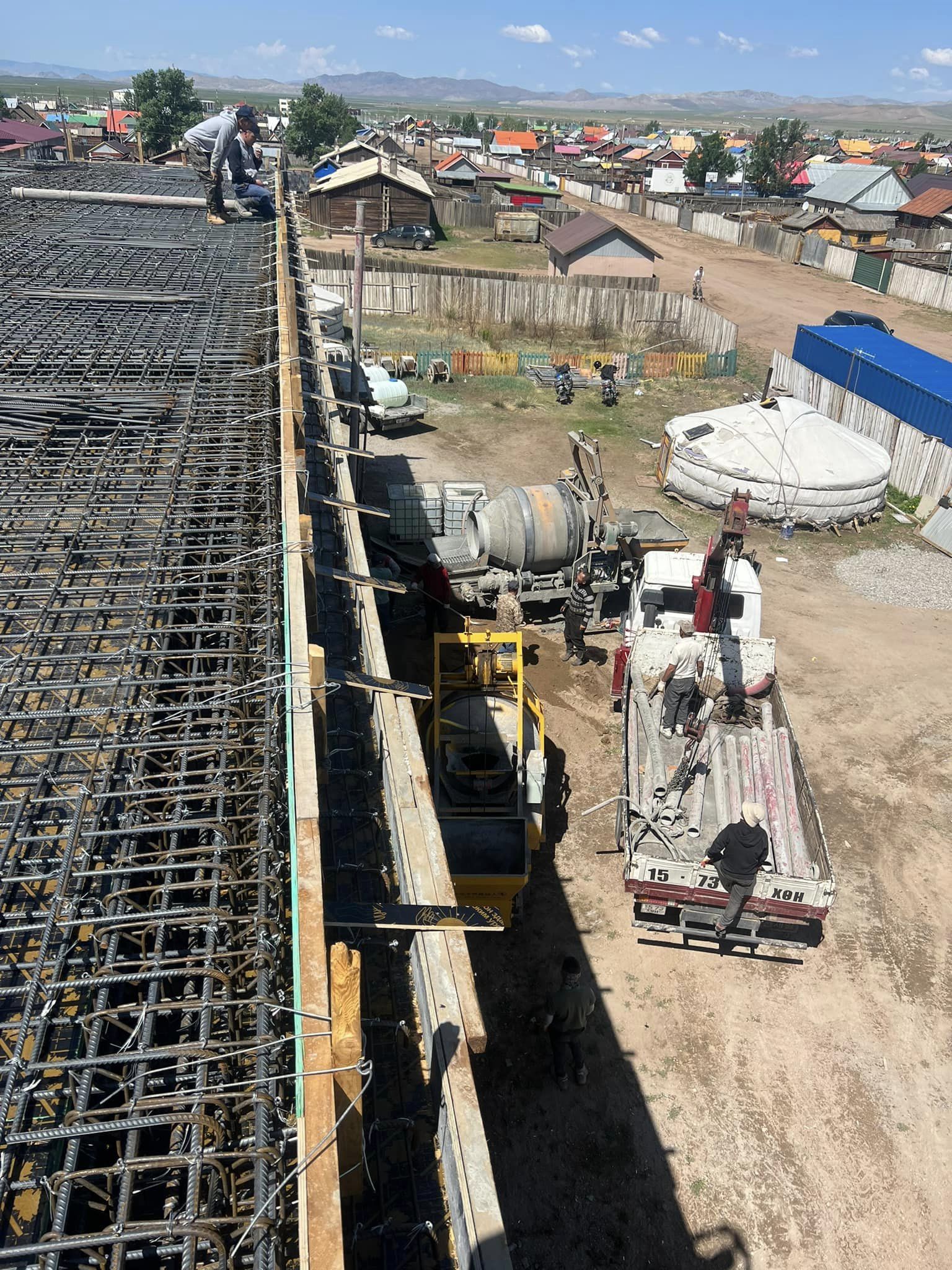 Хөвсгөл аймгийн Мөрөн сумын төвд баригдаж байгаа 7 дугаар цэцэрлэгийн өргөтгөлийн 150 хүүхдийн цэцэрлэгийн барилга угсралтын ажилд захиалагчийн техник хяналт хэрэгжүүлж ажиллалаа.