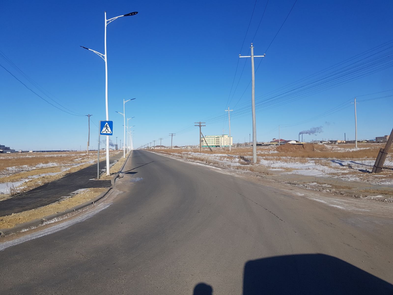 АЙМГИЙН ТӨВИЙН 2,8КМ АВТО ЗАМЫН АЖЛЫН ЯВЦ