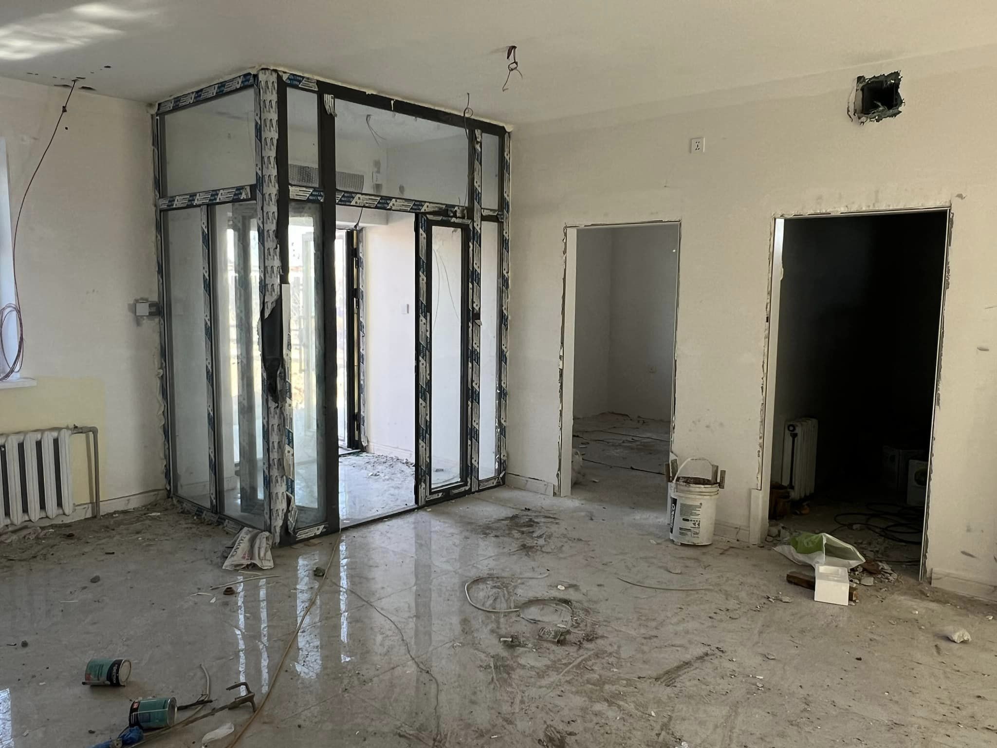 Хөвсгөл аймгийн Мөрөн сумын төвд баригдаж байгаа 5, 6, 12 дугаар багын өрхийн эрүүл мэндийн төвийн барилга угсралтын ажилд захиалагчийн техник хяналт хэрэгжүүлж ажиллалаа.