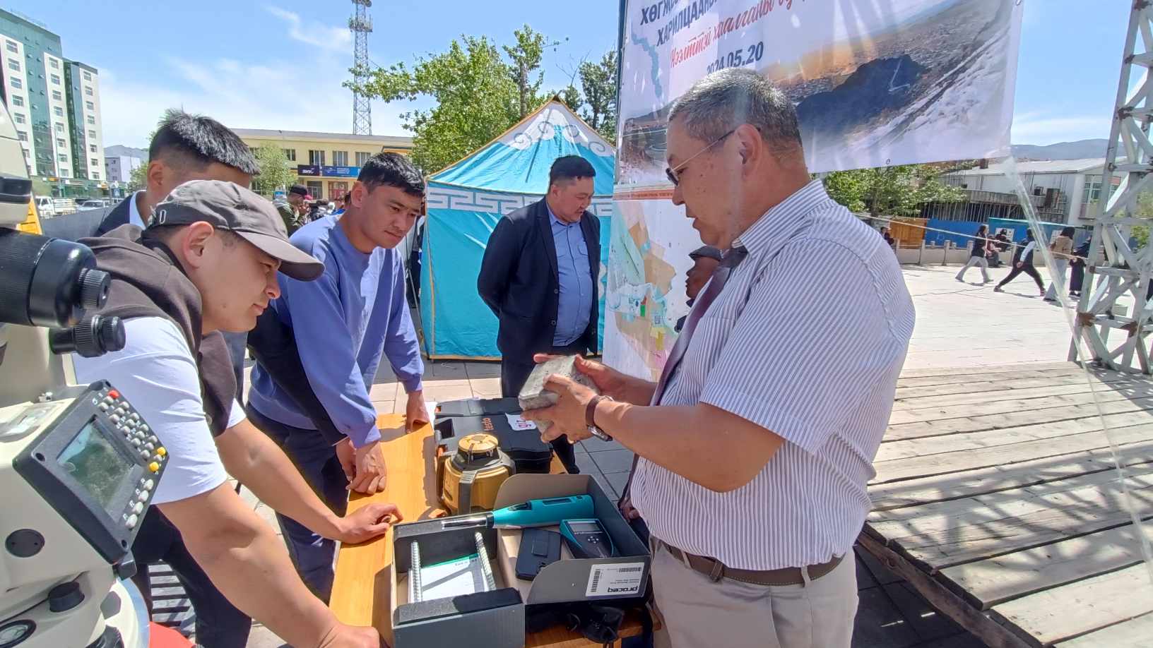 Нээлттэй хаалганы өдөрлөг зохион байгууллаа.