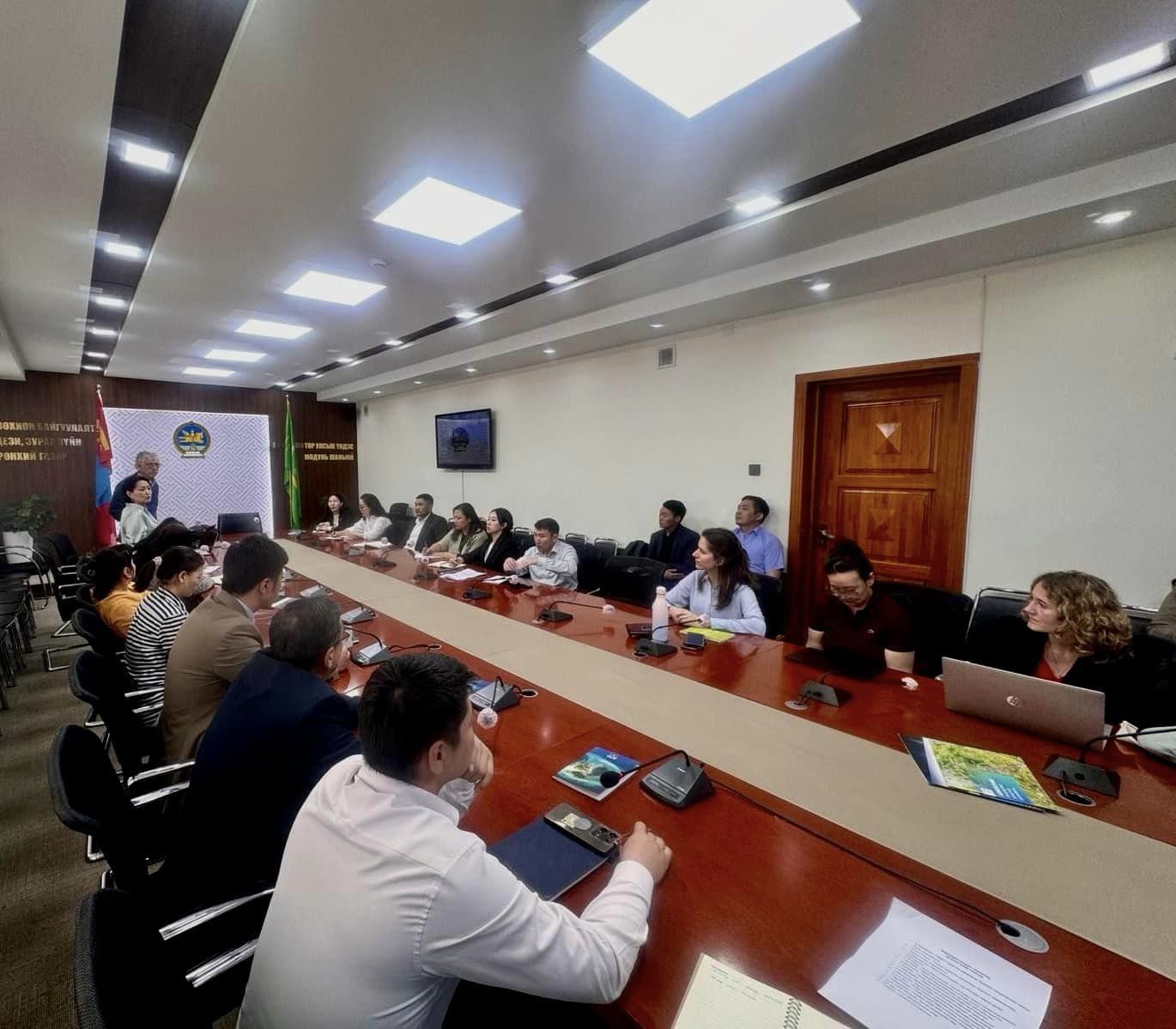ГАЗАР ЗОХИОН БАЙГУУЛАЛТ, ГЕОДЕЗИ ЗУРАГ ЗҮЙН ЕРӨНХИЙ ГАЗАР БОЛОН ФРАНЦ УЛСЫН /ORÉADE-BRÈCHE - CLS – AVSF/ КОНСОРЦИУМ ХООРОНДЫН ХАРИЛЦАН ОЙЛГОЛЦЛЫН САНАМЖ БИЧГИЙН ХҮРЭЭНД ХИЙГДЭЖ БАЙГАА “FASEP-MONGOLIA” ТӨСЛИЙН ХААЛТЫН АРГА ХЭМЖЭЭ ЗОХИОН БАЙГУУЛАГДАВ