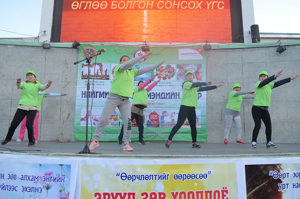 ТӨВ АЙМАГ 7 ХОНОГ БҮРИЙН ЛХАГВА ГАРАГИЙГ “НИЙГМИЙН ЭРҮҮЛ МЭНДИЙН ӨДӨР” БОЛГОН ЗАРЛАЛАА