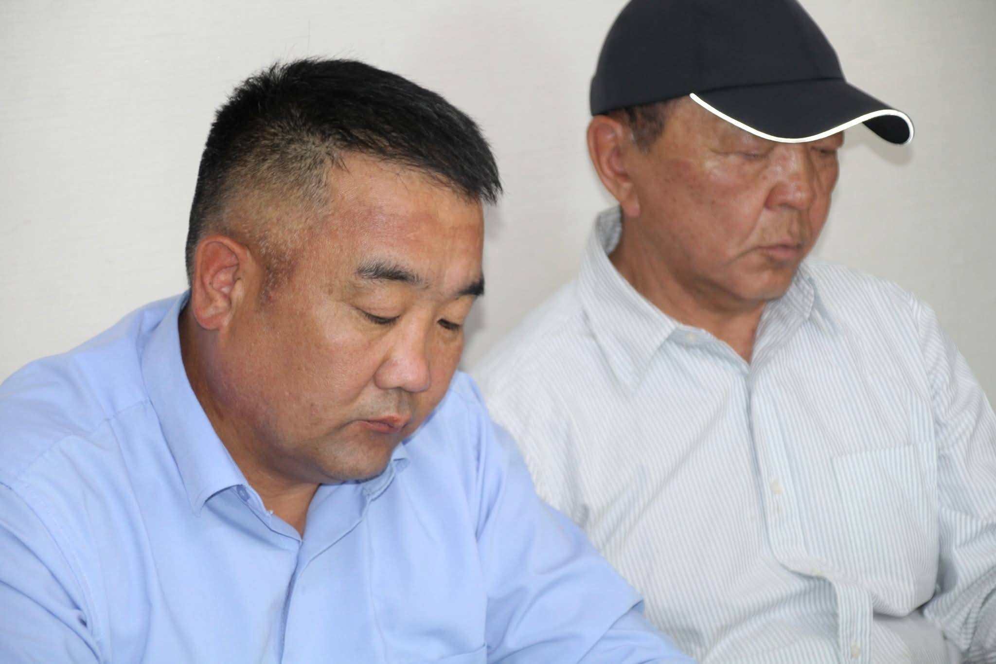 ХҮНС, ХӨДӨӨ АЖ АХУЙН ГАЗРААС АЙМГИЙН ХЭМЖЭЭНД ҮЙЛ АЖИЛЛАГАА ЯВУУЛДАГ МАХНЫ ҮЙЛДВЭРҮҮДТЭЙ УУЛЗАЛТ ЗОХИОН БАЙГУУЛЛАА.