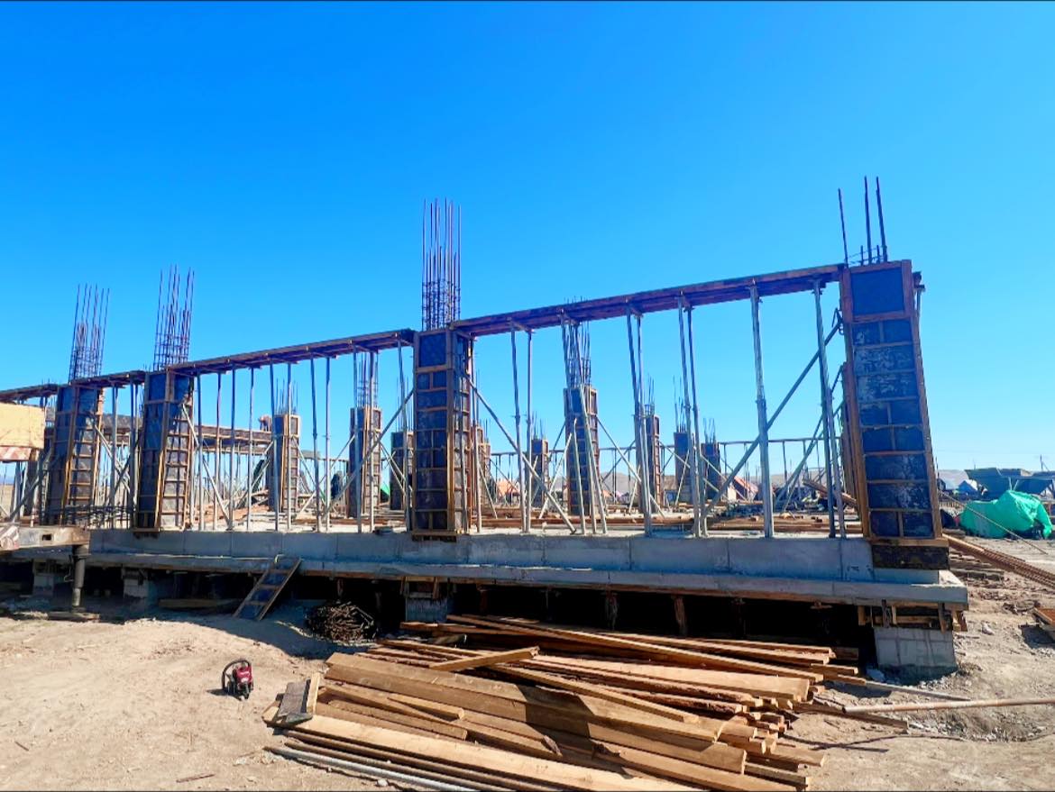 Хөвсгөл аймгийн Цагаан нуур сум 150 хүүхдийн цэцэрлэгийн барилга угсралтын ажилд захиалагчийн хяналтыг хэрэгжүүлж ажиллалаа.