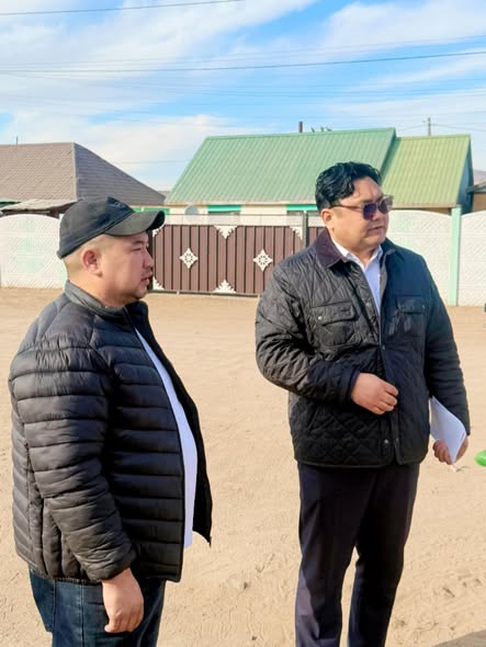 ХӨВСГӨЛ АЙМГИЙН ЗАСАГ ДАРГЫН 2024-2028 ОНЫ ҮЙЛ АЖИЛЛАГААНЫ МӨРИЙН ХӨТӨЛБӨРТ ТУСГАГДСАН МӨРӨН СУМЫН УТАА, АГААРЫН БОХИРДЛЫГ БУРУУЛАХ АЖЛЫН ХҮРЭЭНД 13-Р БАГИЙН 57-63 ДУГААР ГУДАМЖНЫ АЙЛ ӨРХИЙГ ДУЛААНЫ ШУГАМД ХОЛБОХ СУДАЛГААГ Хөвсгөл аймгийн Газрын Харилцаа, Барилга хот байгуулалтын газар ГАРГАН АЖИЛЛАЖ БАЙНА.