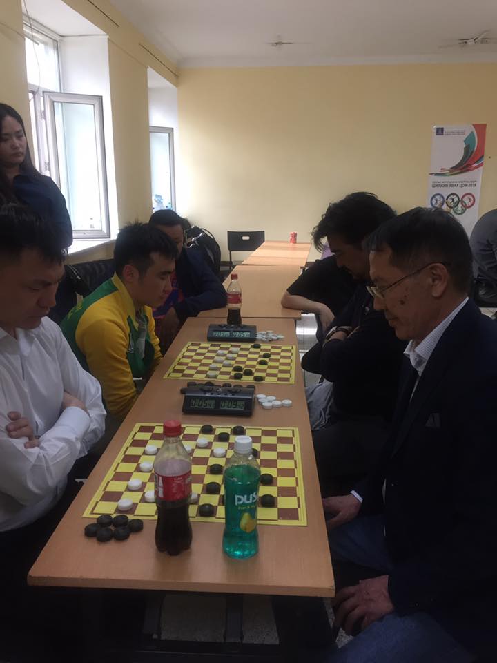 100 буудалт даамны тэмцээн өндөрлөлөө