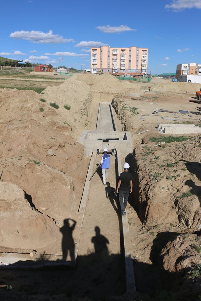 Ажлын нэр, байршил: Сайнцагаан сум. Залуус хорооллын гадна инженерийн шугам сүлжээний барилга угсралтын ажил