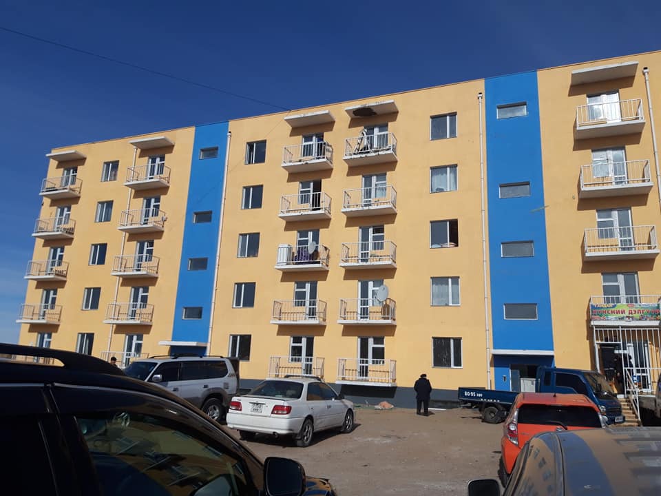 Хөвсгөл аймгийн Шинэ-Мөрөн 550 айлын орон сууцны 2-р ээлжийн 55 айлын орон сууцны барилгад улсын комисс ажиллаж байна.
