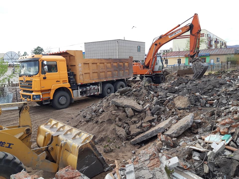 Хөвсгөл аймгийн МХГазар, ГХБХБГазар хамтран аймгийн төвийн барилгуудад хяналт шалгалт хийж ажиллаж байна.