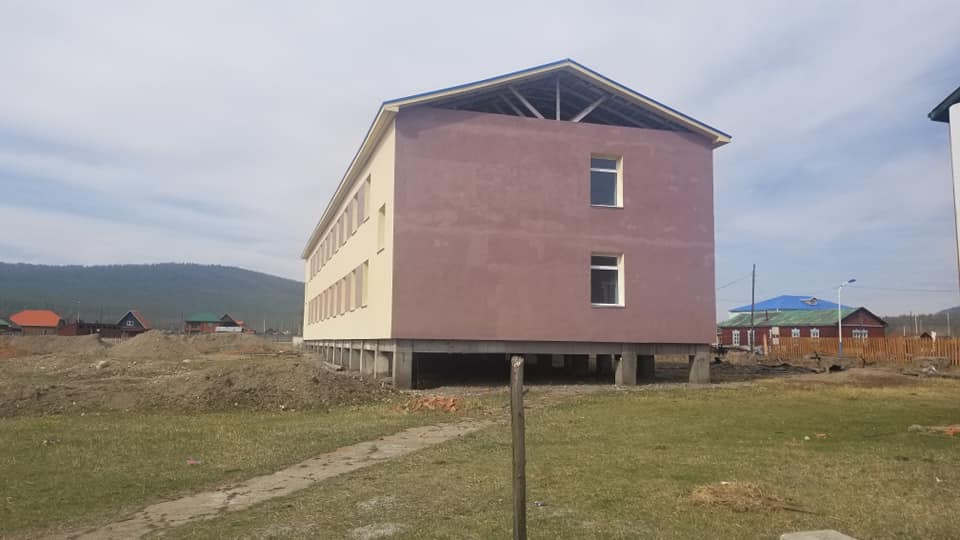 Хөвсгөл аймгийн Цагаан-Үүр сумын 220 хүүхдийн сургуудийн барилга