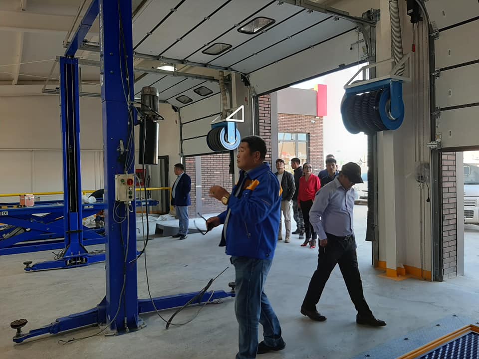 Хөвсгөл аймгийн Мөрөн суманд "Доктор авто сүлжээ"-ний барилга.