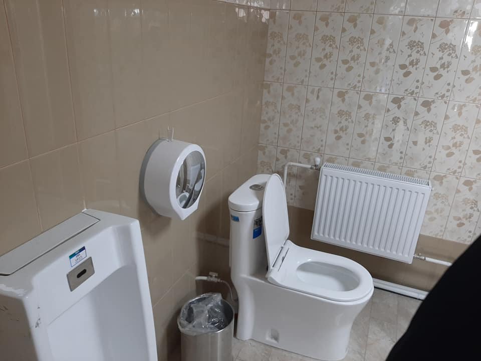 Хөвсгөл аймгийн Мөрөн суманд "Доктор авто сүлжээ"-ний барилга.