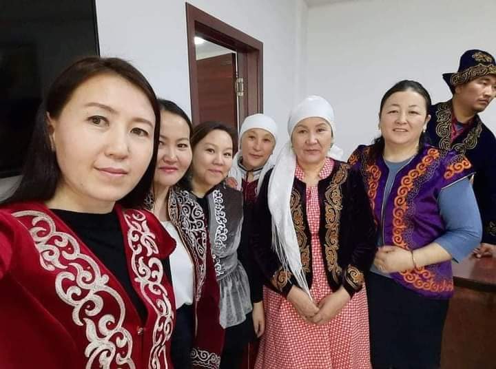 Наурыз баярыг угтан зохион байгуулж буй “АЖИЛТАН, АЛБАН ХААГЧИД ҮНДЭСНИЙ ХУВЦСЫГ СУРТАЛЧЛАХ" уралдаанд аймгийн ГХБХБГ-ын хамт олноороо идэвхтэй оролцлоо.