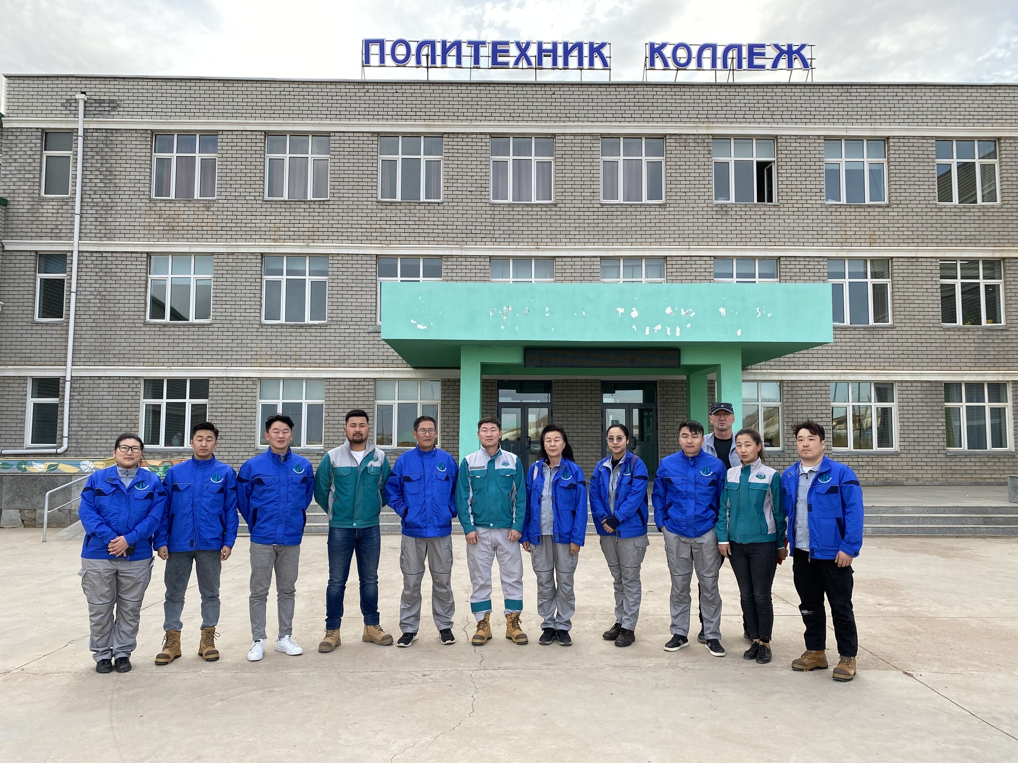 Барилгын материалын лаборатори нь 18 төрлийн сорилт шинжилгээг хийх бүрэн боломжтой боллоо