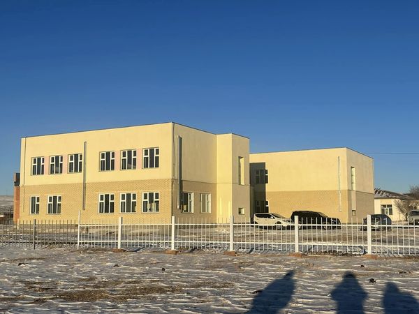 Онгон сумын 160 хүүхдийн суудалтай Бага сургуулийн барилгад Улсын комисс ажиллаа.